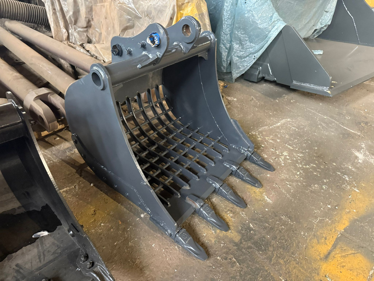 Takeuchi TB285 Skeleton Bucket - Сортировочный ковш для Строительной техники: фото 3 Takeuchi TB285 Skeleton Bucket - Сортировочный ковш для Строительной техники: фото 3