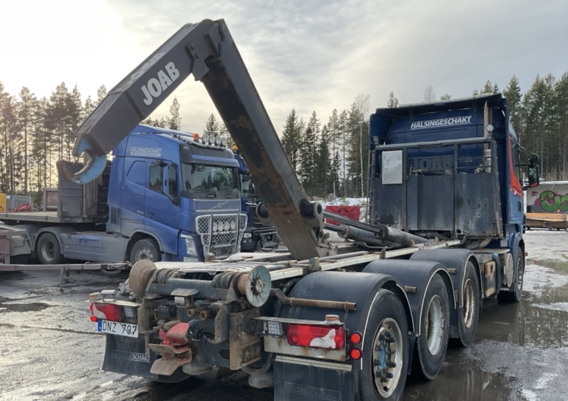 SCANIA R560 - Крюковой мультилифт: фото 5 SCANIA R560 - Крюковой мультилифт: фото 5