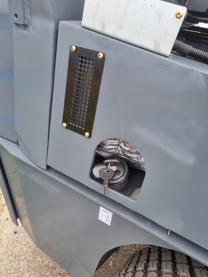 WCM L1460 - Колёсный погрузчик: фото 5 WCM L1460 - Колёсный погрузчик: фото 5