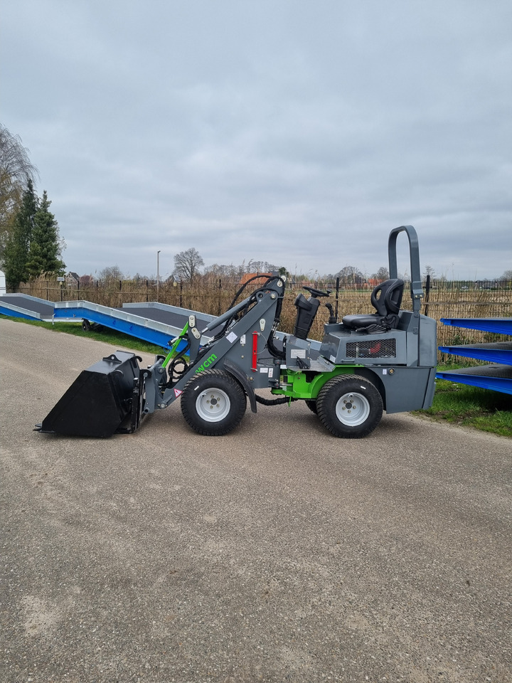 WCM L1460 - Колёсный погрузчик: фото 5 WCM L1460 - Колёсный погрузчик: фото 5