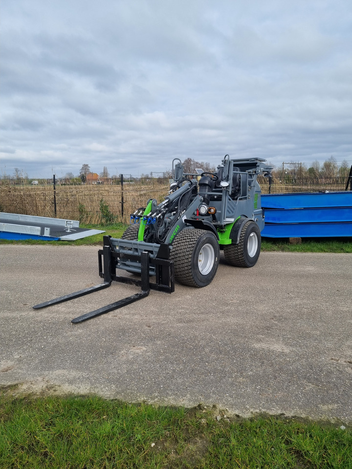 Новый Колёсный погрузчик WCM L2316: фото 28 Новый Колёсный погрузчик WCM L2316: фото 28