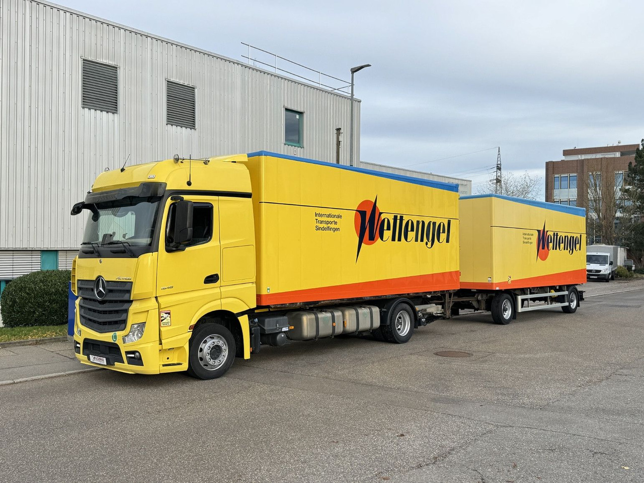 Mercedes-Benz Actros 1848 LL Gr.Haus AWL-Möbelkoffer uLBW - Грузовик с закрытым кузовом: фото 5 Mercedes-Benz Actros 1848 LL Gr.Haus AWL-Möbelkoffer uLBW - Грузовик с закрытым кузовом: фото 5