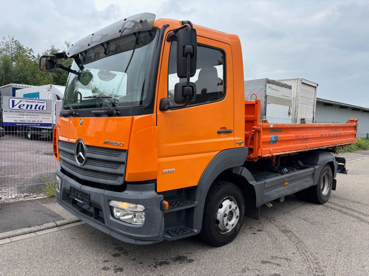 Mercedes-Benz Atego III Euro-6, MEILER Dreiseitenkipper - Малотоннажный самосвал: фото 1 Mercedes-Benz Atego III Euro-6, MEILER Dreiseitenkipper - Малотоннажный самосвал: фото 1