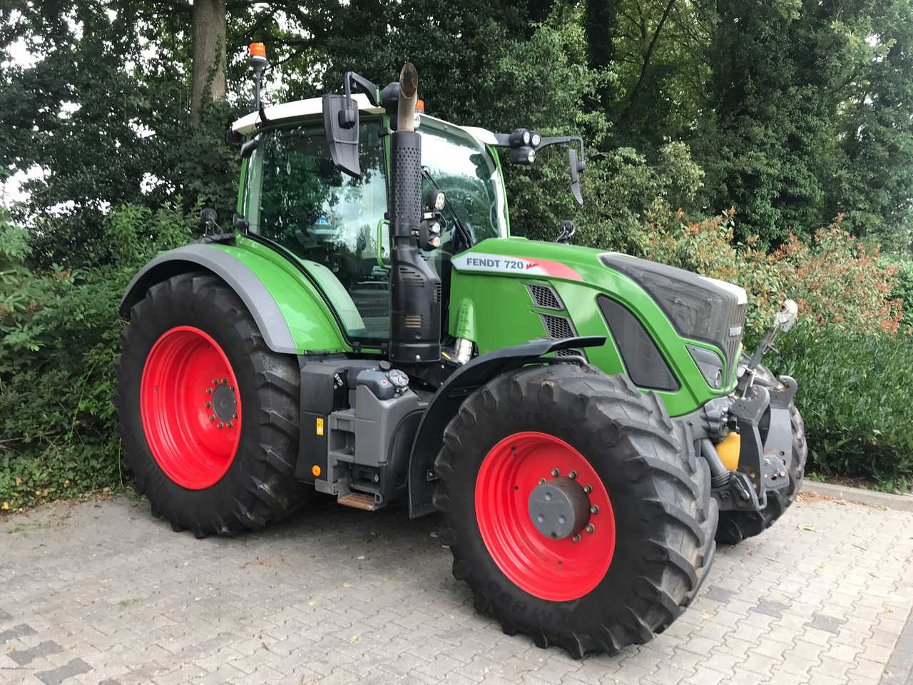 Fendt 720 Vario S4 PowerPlus - Трактор: фото 5 Fendt 720 Vario S4 PowerPlus - Трактор: фото 5