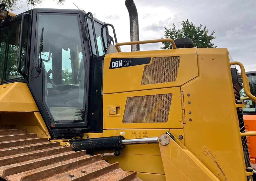 Caterpillar D6N LGP, 2019 ROK, 2100 MTH, ZRYWAK - Бульдозер: фото 4 Caterpillar D6N LGP, 2019 ROK, 2100 MTH, ZRYWAK - Бульдозер: фото 4