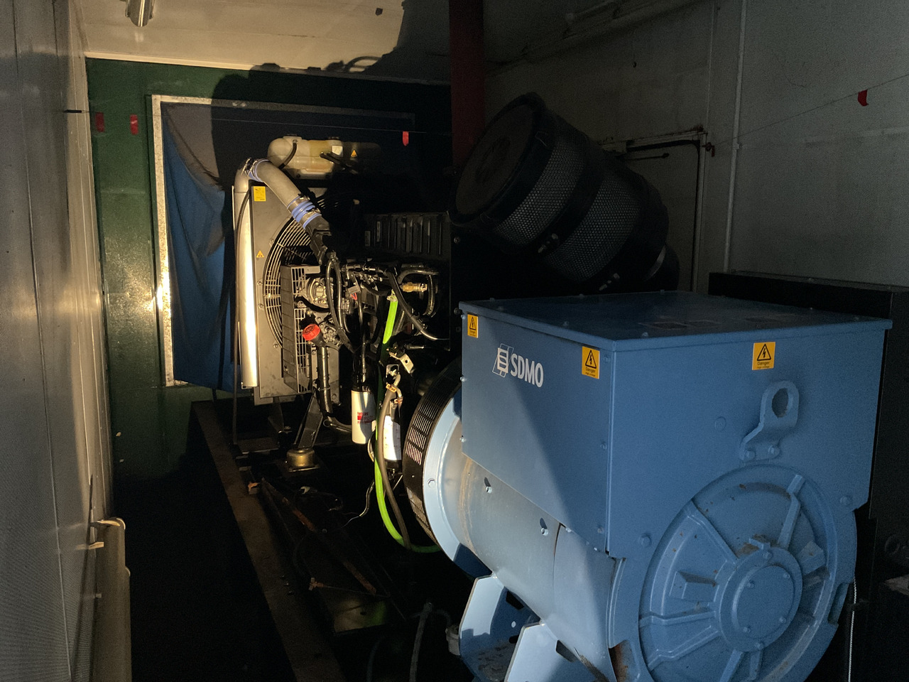 Volvo 1242GE, 450KVA super silent generator station. Complete and low hours. - Электрогенератор: фото 5 Volvo 1242GE, 450KVA super silent generator station. Complete and low hours. - Электрогенератор: фото 5
