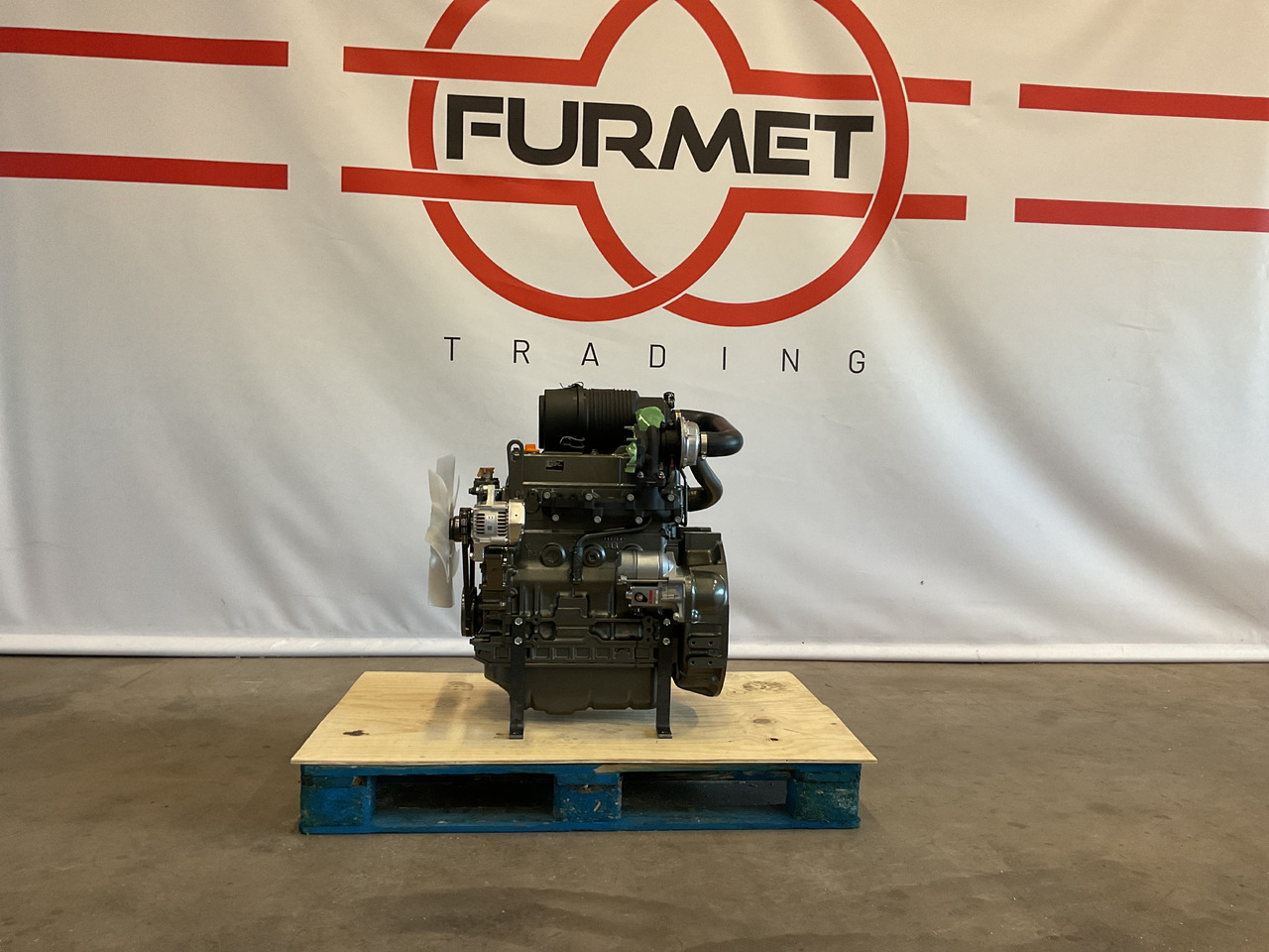 Yanmar 4TNV84T - Двигатель: фото 1 Yanmar 4TNV84T - Двигатель: фото 1