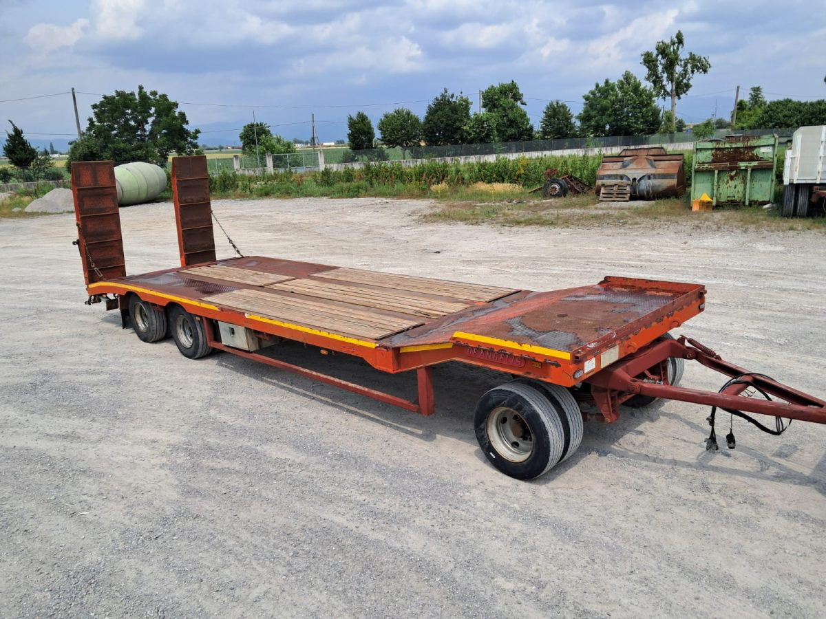 DE ANGELIS 3R3 - Низкорамный прицеп: фото 1 DE ANGELIS 3R3 - Низкорамный прицеп: фото 1