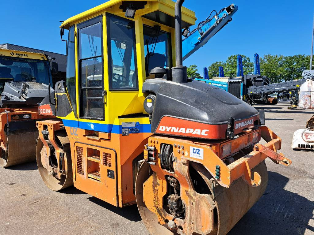 Dynapac CG233HF - Дорожный каток: фото 2 Dynapac CG233HF - Дорожный каток: фото 2
