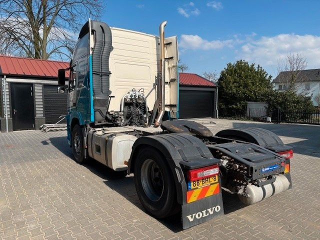 Volvo FM460 Globetrotter PTO - Тягач: фото 4 Volvo FM460 Globetrotter PTO - Тягач: фото 4