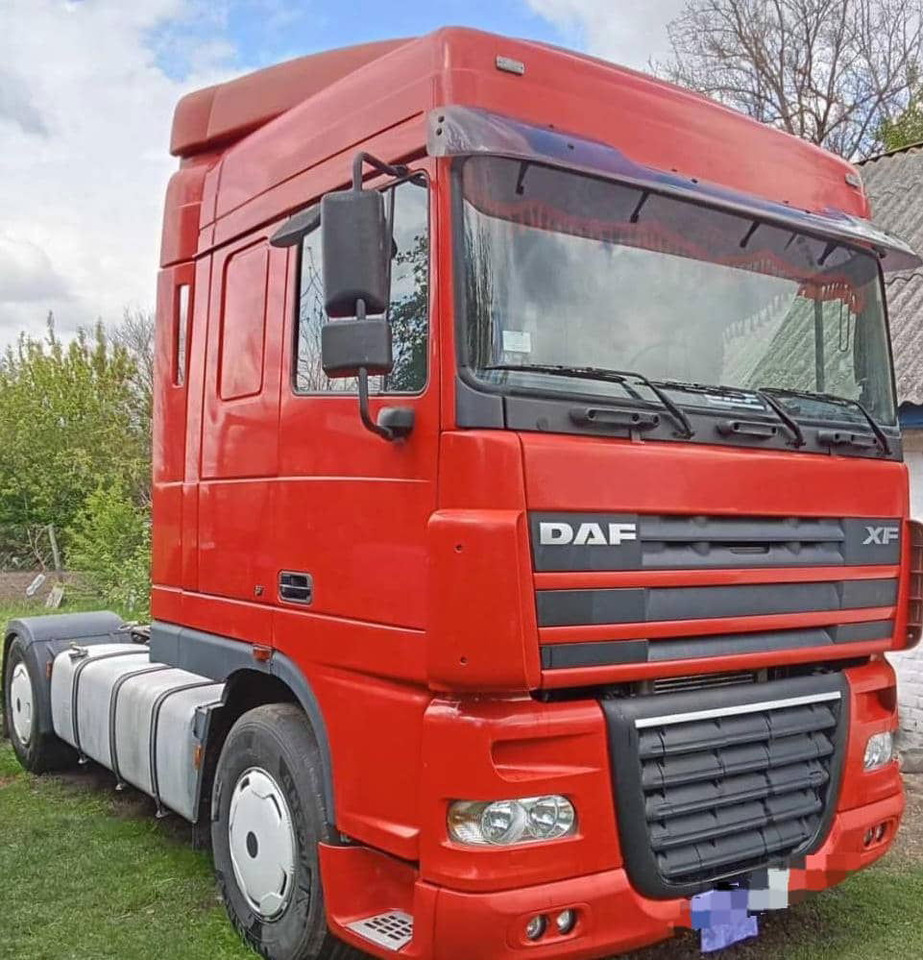 DAF XF 95.430 Tractor unit - Тягач: фото 2 DAF XF 95.430 Tractor unit - Тягач: фото 2