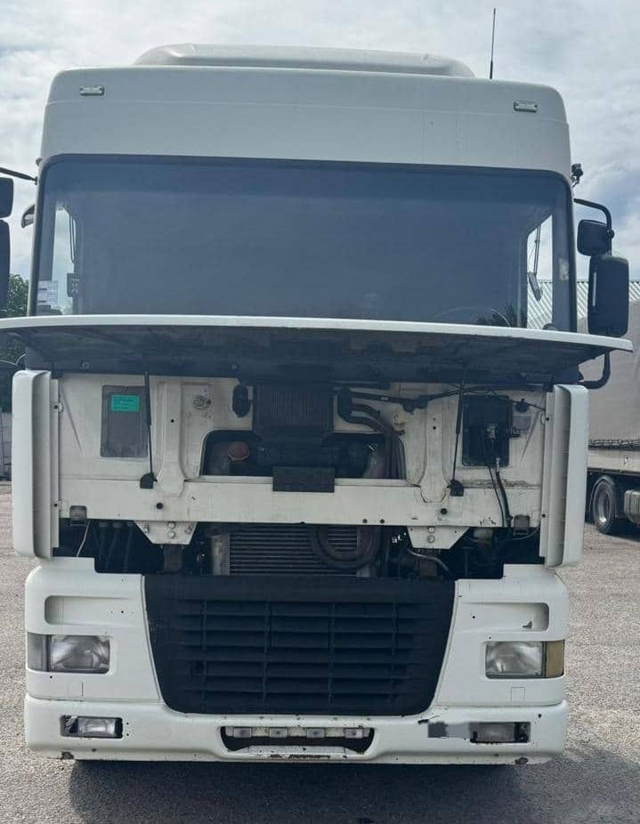DAF XF 95 Tractor unit - Тягач: фото 5 DAF XF 95 Tractor unit - Тягач: фото 5
