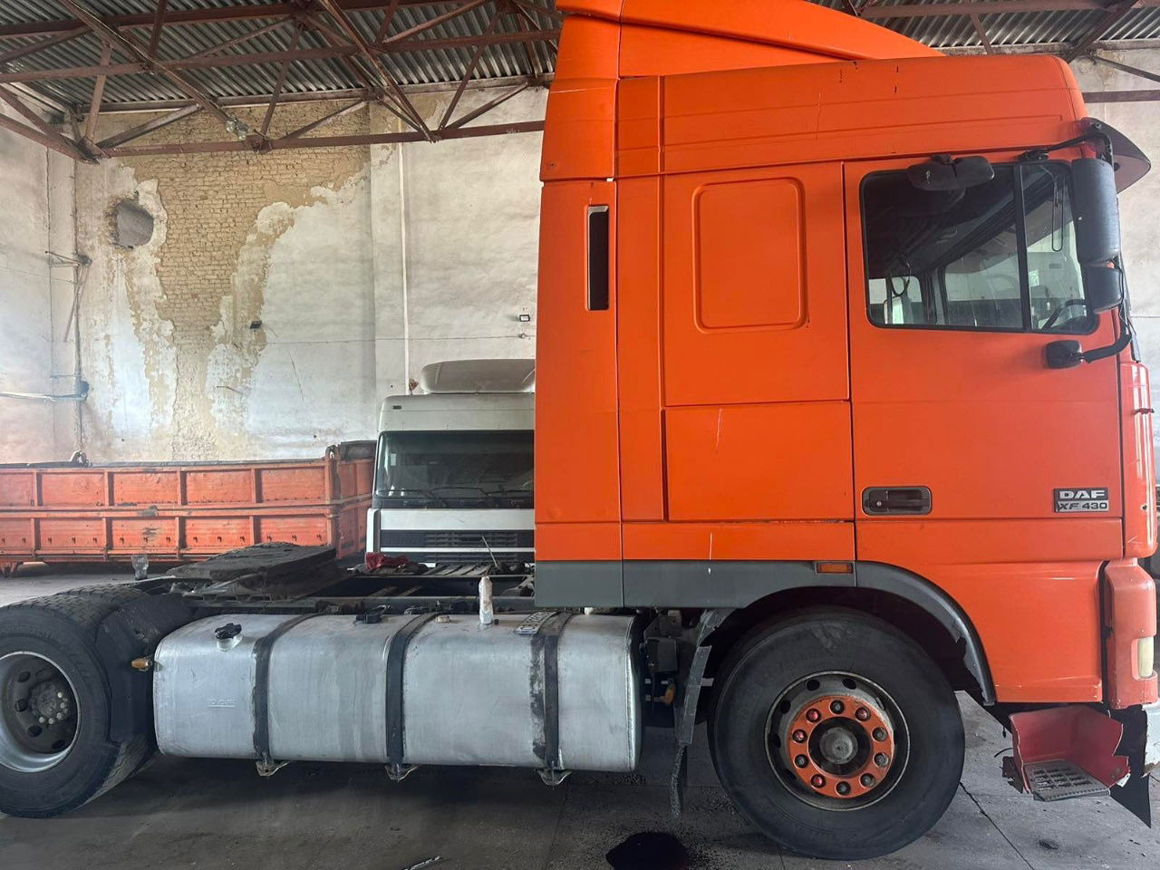 DAF XF 95 Tractor unit - Тягач: фото 2 DAF XF 95 Tractor unit - Тягач: фото 2