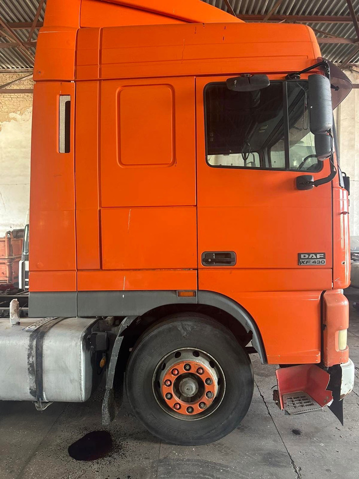 DAF XF 95 Tractor unit - Тягач: фото 3 DAF XF 95 Tractor unit - Тягач: фото 3