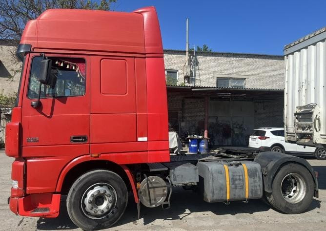 Daf XF 95 - Тягач: фото 2 Daf XF 95 - Тягач: фото 2