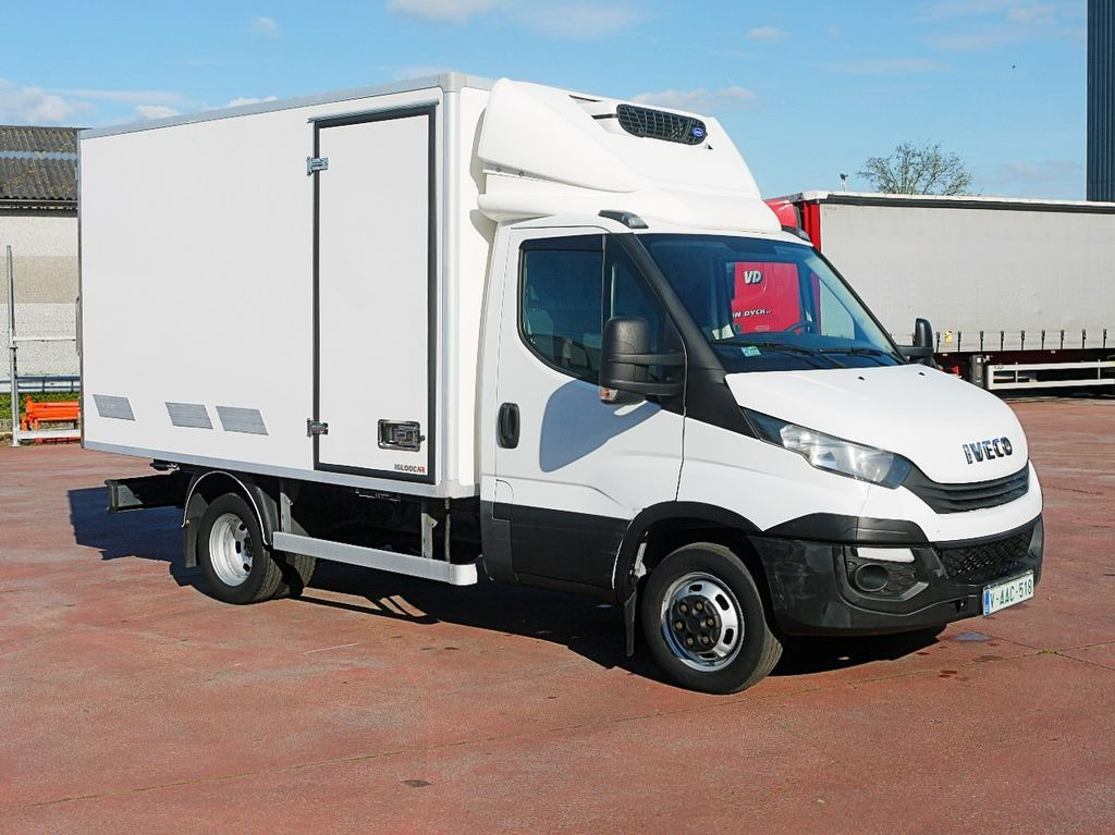 Iveco 35C14 DAILY KUHLKOFFER CARRIER VIENTO A/C - Фургон-рефрижератор: фото 2 Iveco 35C14 DAILY KUHLKOFFER CARRIER VIENTO A/C - Фургон-рефрижератор: фото 2