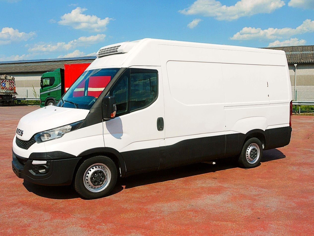Iveco 35S13 DAILY KUHLKASTENWAGEN THERMOKING V300 MULT - Фургон-рефрижератор: фото 4 Iveco 35S13 DAILY KUHLKASTENWAGEN THERMOKING V300 MULT - Фургон-рефрижератор: фото 4