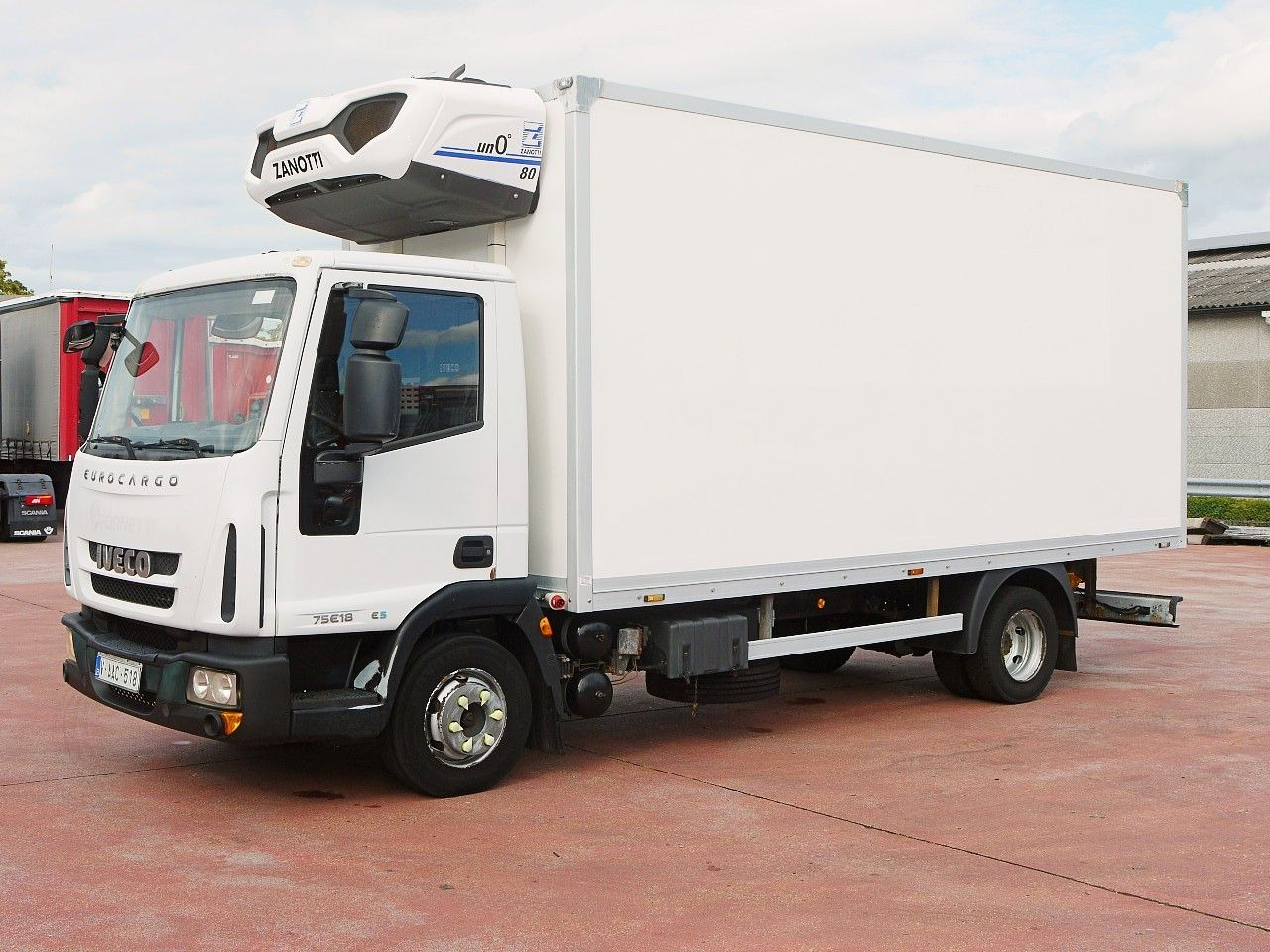 Iveco 75E16 EUROCARGO KUHOKOFFER ZANOTTI -30C Iveco 75E16 EUROCARGO KUHOKOFFER ZANOTTI -30C - Рефрижератор: фото 3 Iveco 75E16 EUROCARGO KUHOKOFFER ZANOTTI -30C Iveco 75E16 EUROCARGO KUHOKOFFER ZANOTTI -30C - Рефрижератор: фото 3