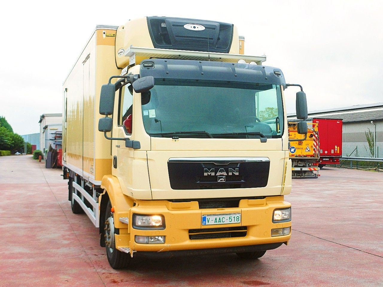 MAN TGM 18 250 CHEREAU CARRIER SUPR 1250 MULTi - Рефрижератор: фото 1 MAN TGM 18 250 CHEREAU CARRIER SUPR 1250 MULTi - Рефрижератор: фото 1