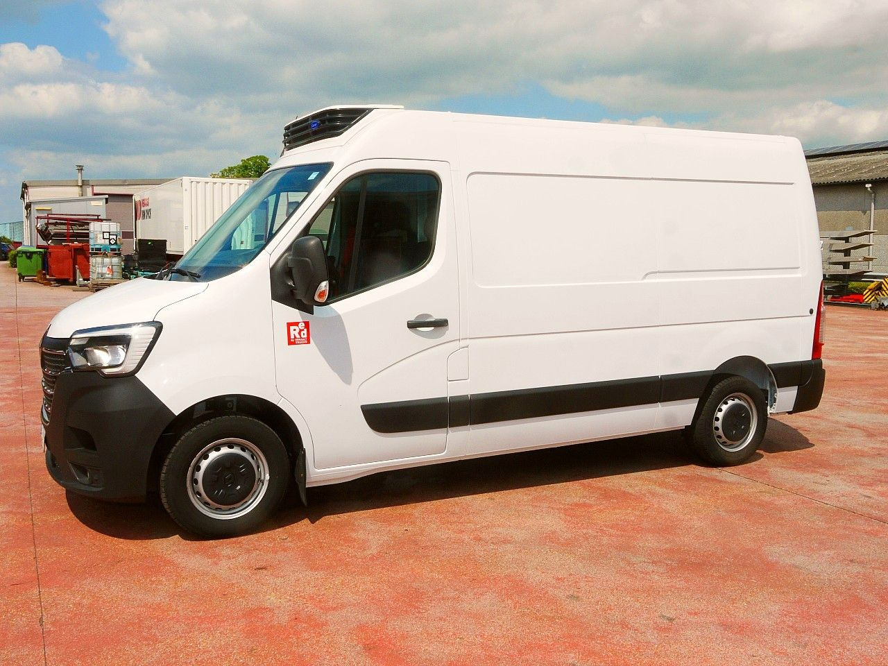 Renault MASTER KUHLKASTENWAGEN CARRIER XARIOS 350 -29c - Фургон-рефрижератор: фото 4 Renault MASTER KUHLKASTENWAGEN CARRIER XARIOS 350 -29c - Фургон-рефрижератор: фото 4