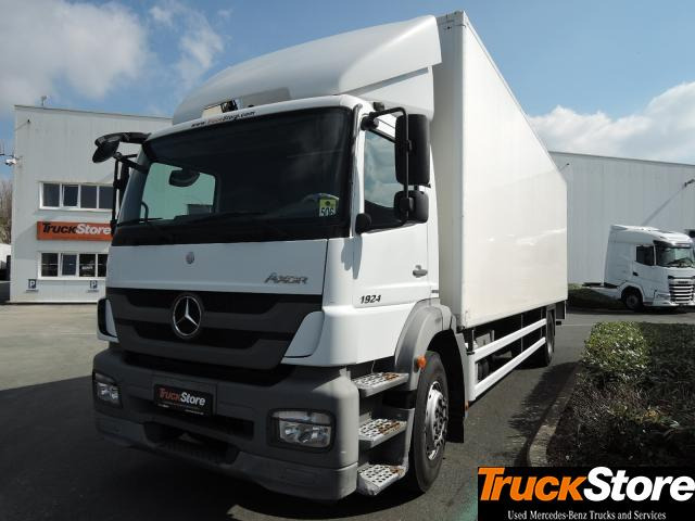 Грузовик с закрытым кузовом Mercedes-Benz ATEGO AXOR 1824 L: фото 1