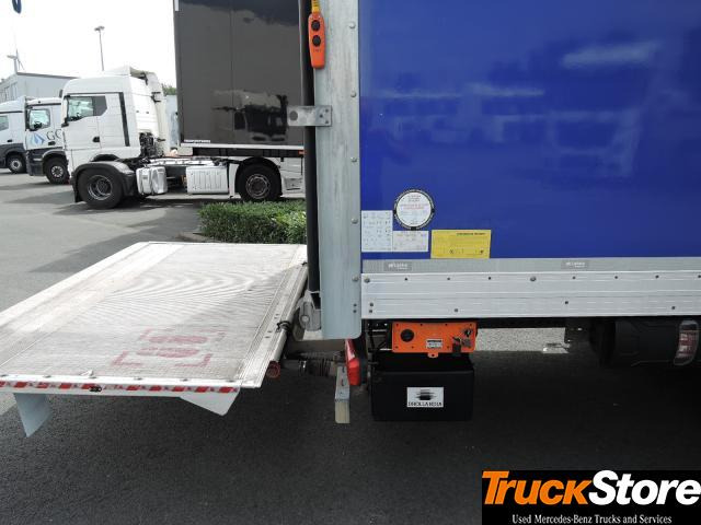 Mercedes-Benz Atego 1218 L - Грузовик с закрытым кузовом: фото 2 Mercedes-Benz Atego 1218 L - Грузовик с закрытым кузовом: фото 2
