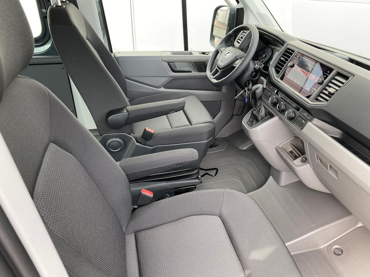 Фургон MAN TGE 3.160 L3H2 MIXTO LED NAVI ACC RWD SHZ STANDH: фото 16