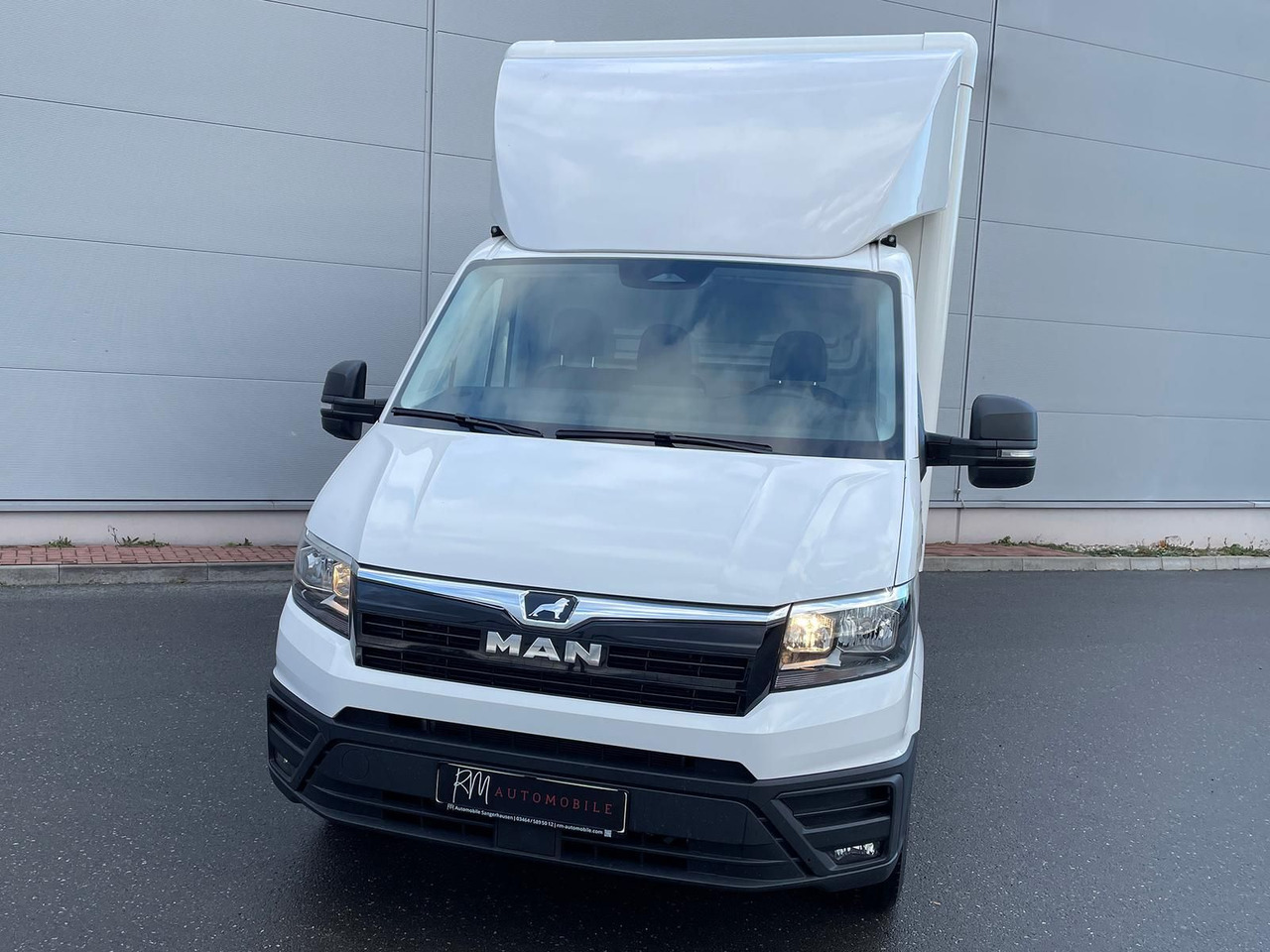 MAN TGE 3.160 Fahrgestell Einzelkabine Koffer NAVI - Фургон с закрытым кузовом: фото 4 MAN TGE 3.160 Fahrgestell Einzelkabine Koffer NAVI - Фургон с закрытым кузовом: фото 4