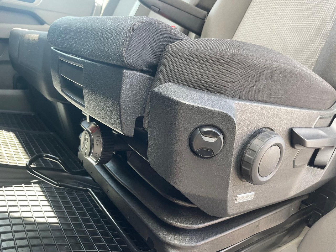 Легковой автомобиль MAN TGE 3.160 Kasten L4H3 LED HECK AUTOM AHK TEMP: фото 37