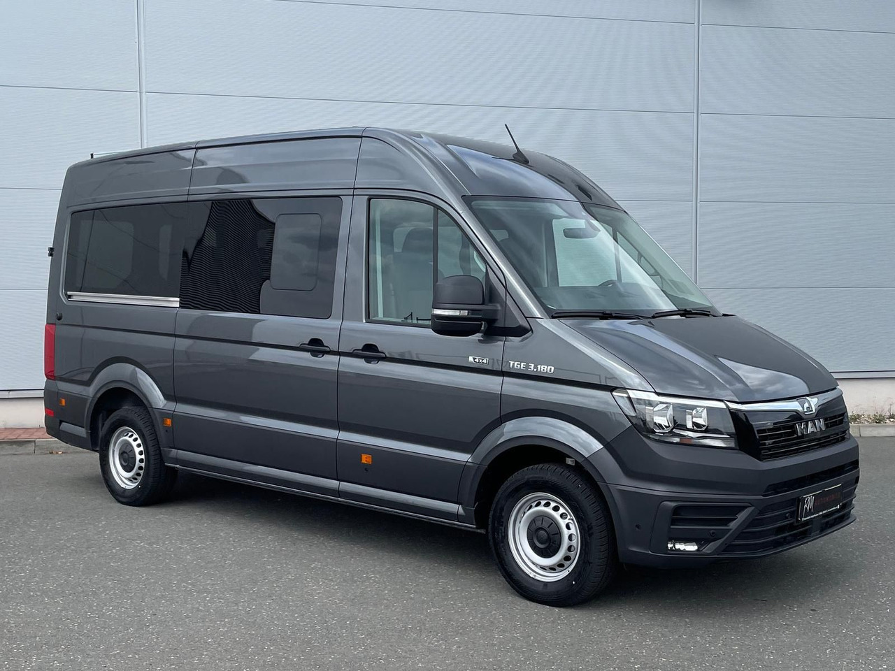 MAN TGE 3.180 Kombi L3H2 4x4 TEMPOMAT KAMERA 8-SITZE - Легковой автомобиль: фото 2 MAN TGE 3.180 Kombi L3H2 4x4 TEMPOMAT KAMERA 8-SITZE - Легковой автомобиль: фото 2