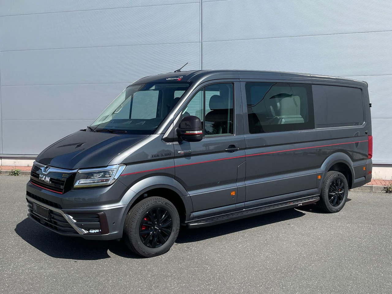 MAN TGE 3.180 L3H2 MIXTO 4x4 INDIVIDUAL S ACC - Цельнометаллический фургон, Грузопассажирский фургон: фото 1 MAN TGE 3.180 L3H2 MIXTO 4x4 INDIVIDUAL S ACC - Цельнометаллический фургон, Грузопассажирский фургон: фото 1