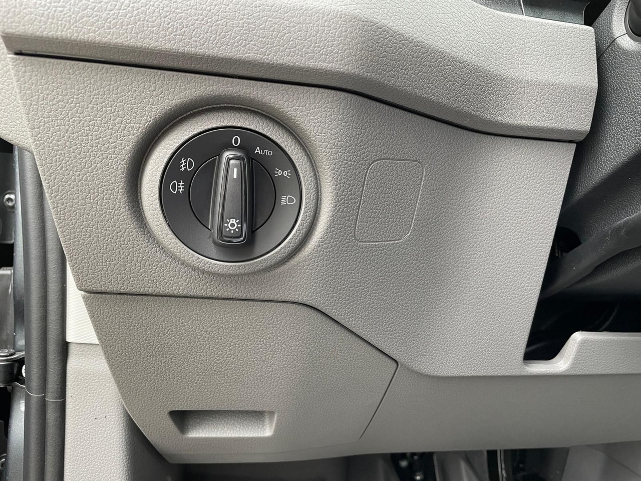 Цельнометаллический фургон, Грузопассажирский фургон MAN TGE 3.180 L3H2 MIXTO AUTOM ACC LED AHK DAB: фото 33 Цельнометаллический фургон, Грузопассажирский фургон MAN TGE 3.180 L3H2 MIXTO AUTOM ACC LED AHK DAB: фото 33