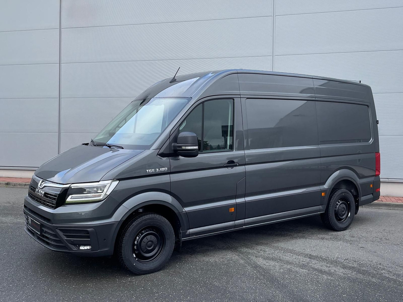MAN TGE 3.180 L3H3 Kasten ACC LED NAV 2x Standh - Легковой автомобиль: фото 1 MAN TGE 3.180 L3H3 Kasten ACC LED NAV 2x Standh - Легковой автомобиль: фото 1