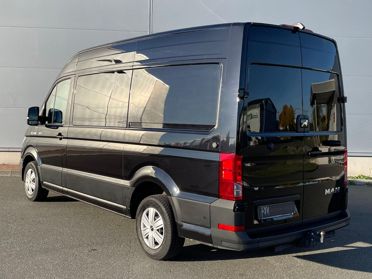 Цельнометаллический фургон, Грузопассажирский фургон MAN TGE 3.180 L3H3 MIXTO 4x4 AUTOM DIFF AHK ACC NAV: фото 8 Цельнометаллический фургон, Грузопассажирский фургон MAN TGE 3.180 L3H3 MIXTO 4x4 AUTOM DIFF AHK ACC NAV: фото 8