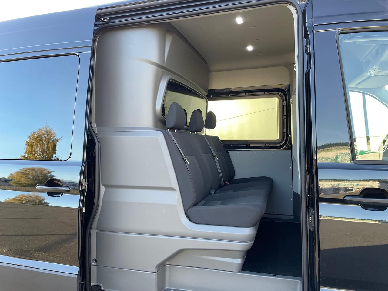 Цельнометаллический фургон, Грузопассажирский фургон MAN TGE 3.180 L3H3 MIXTO 4x4 AUTOM DIFF AHK ACC NAV: фото 9 Цельнометаллический фургон, Грузопассажирский фургон MAN TGE 3.180 L3H3 MIXTO 4x4 AUTOM DIFF AHK ACC NAV: фото 9