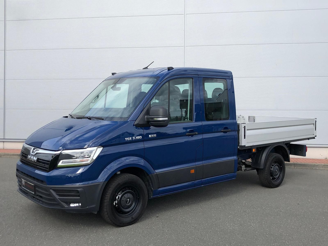 MAN TGE 3.180 Pritsche DOKA MR 4x4 LED TEMPOMAT - Малотоннажный бортовой грузовик, Грузопассажирский фургон: фото 1 MAN TGE 3.180 Pritsche DOKA MR 4x4 LED TEMPOMAT - Малотоннажный бортовой грузовик, Грузопассажирский фургон: фото 1