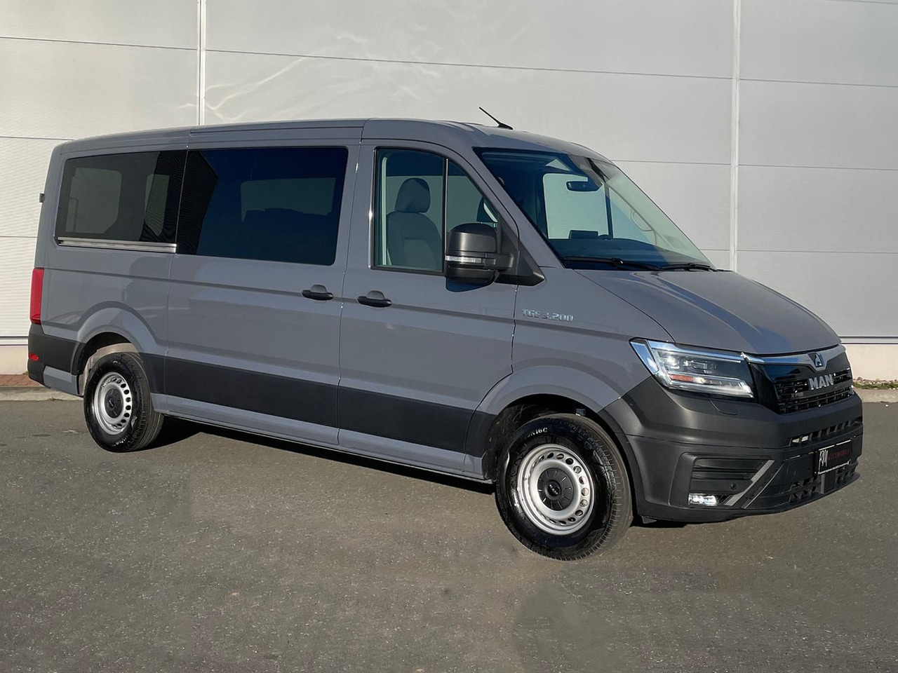 MAN TGE 3.200 L3H2 Kombi 8SITZE ACC LED STANDHZ DAB - Цельнометаллический фургон: фото 2 MAN TGE 3.200 L3H2 Kombi 8SITZE ACC LED STANDHZ DAB - Цельнометаллический фургон: фото 2