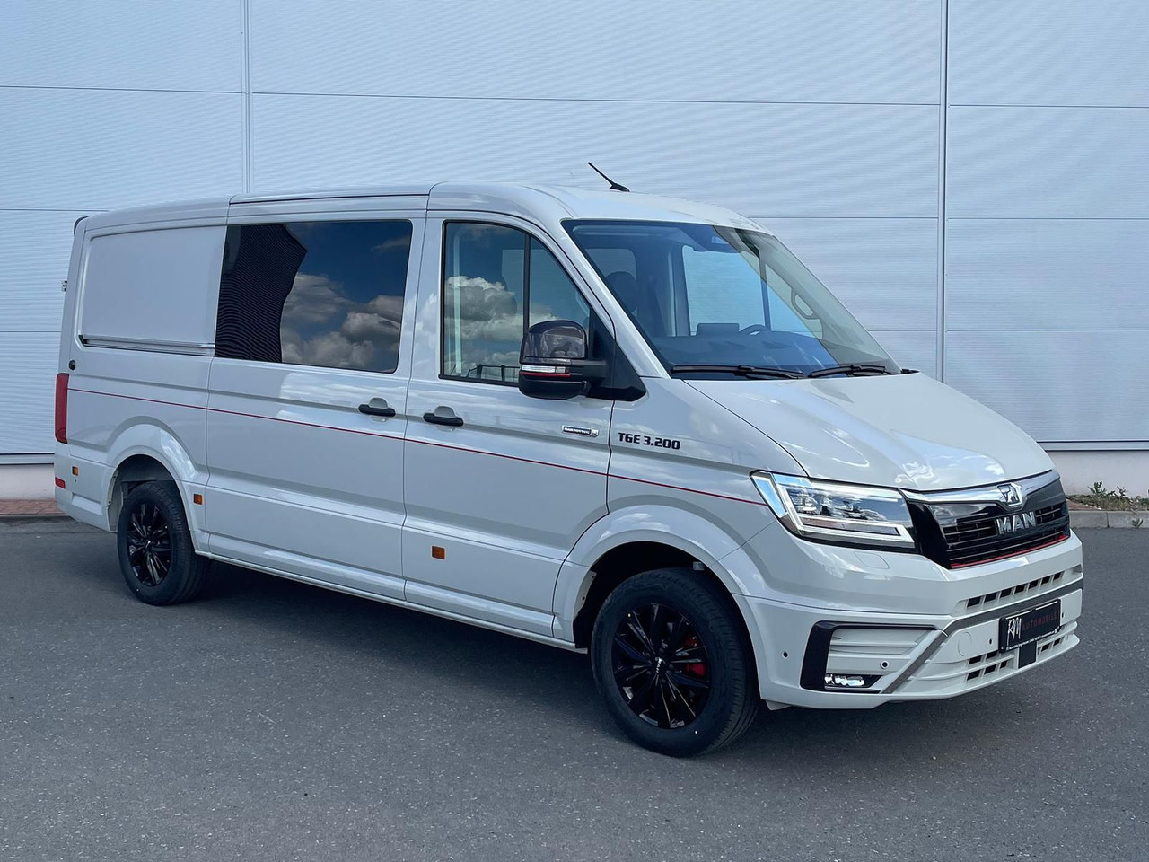 MAN TGE 3.200 L3H2 MIXTO 4x4 Individual S ACC STHZ - Легковой автомобиль: фото 2 MAN TGE 3.200 L3H2 MIXTO 4x4 Individual S ACC STHZ - Легковой автомобиль: фото 2