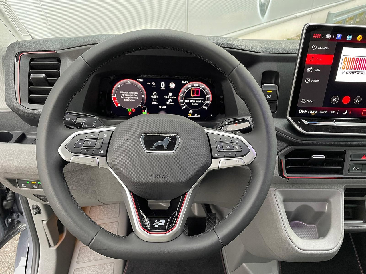 Цельнометаллический фургон, Грузопассажирский фургон MAN TGE 3.200 L3H3 MIXTO 4x4 Individual S ACC STANDH: фото 13