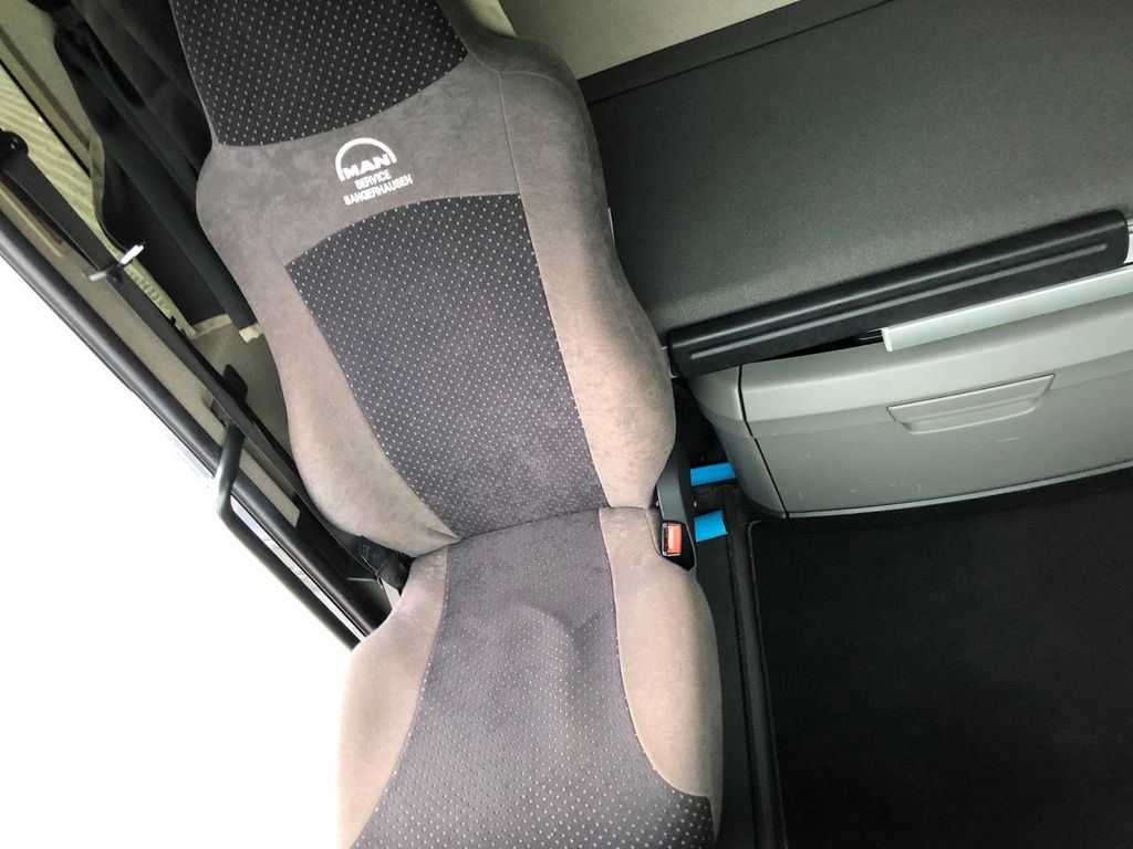 Тягач MAN TGX 41.640 8x4 Euro 6,Schwerlast 250t: фото 21 Тягач MAN TGX 41.640 8x4 Euro 6,Schwerlast 250t: фото 21