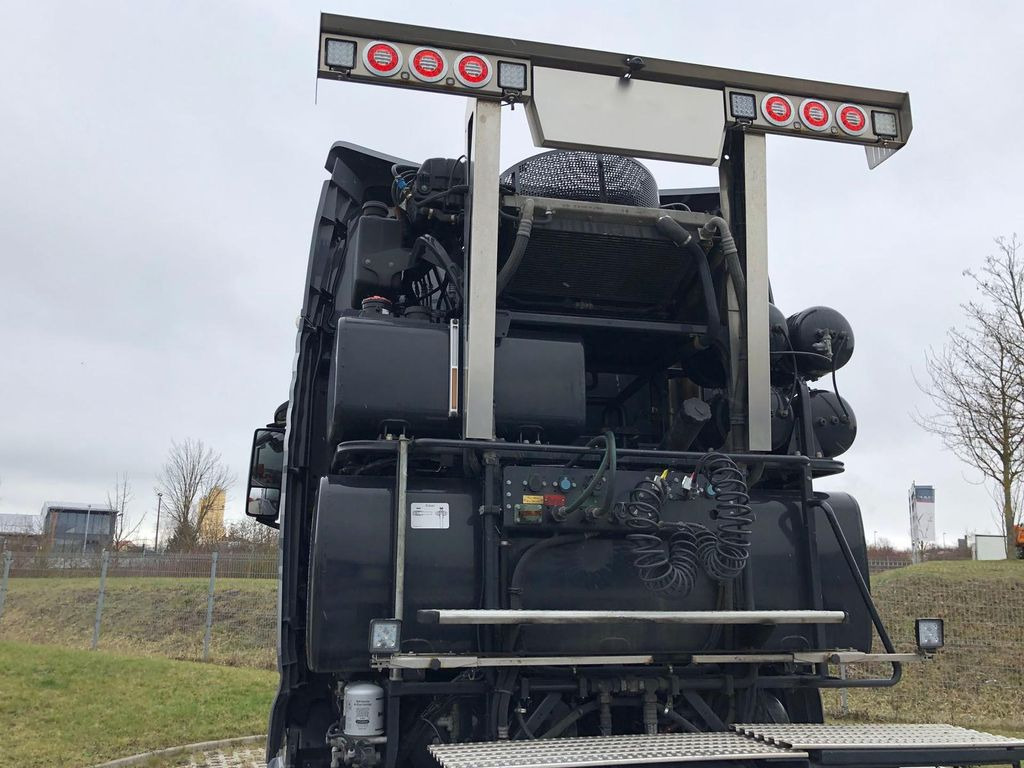 Тягач MAN TGX 41.640 8x4 Euro 6,Schwerlast 250t: фото 9 Тягач MAN TGX 41.640 8x4 Euro 6,Schwerlast 250t: фото 9