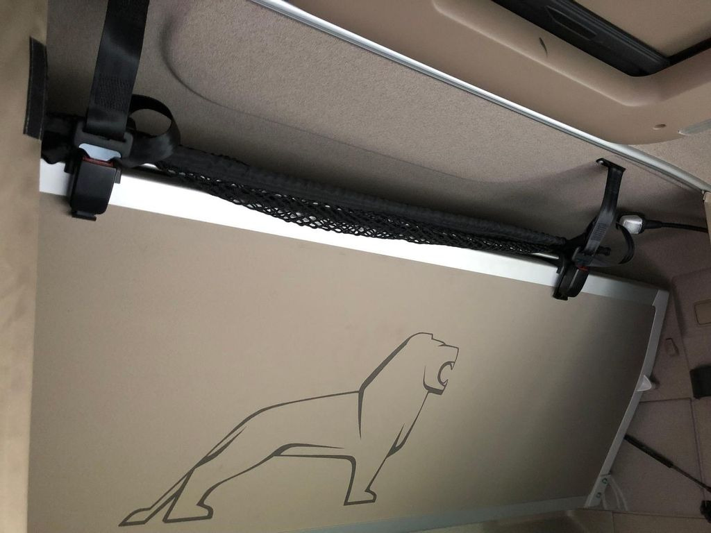 Тягач MAN TGX 41.640 8x4 Euro 6,Schwerlast 250t: фото 23 Тягач MAN TGX 41.640 8x4 Euro 6,Schwerlast 250t: фото 23