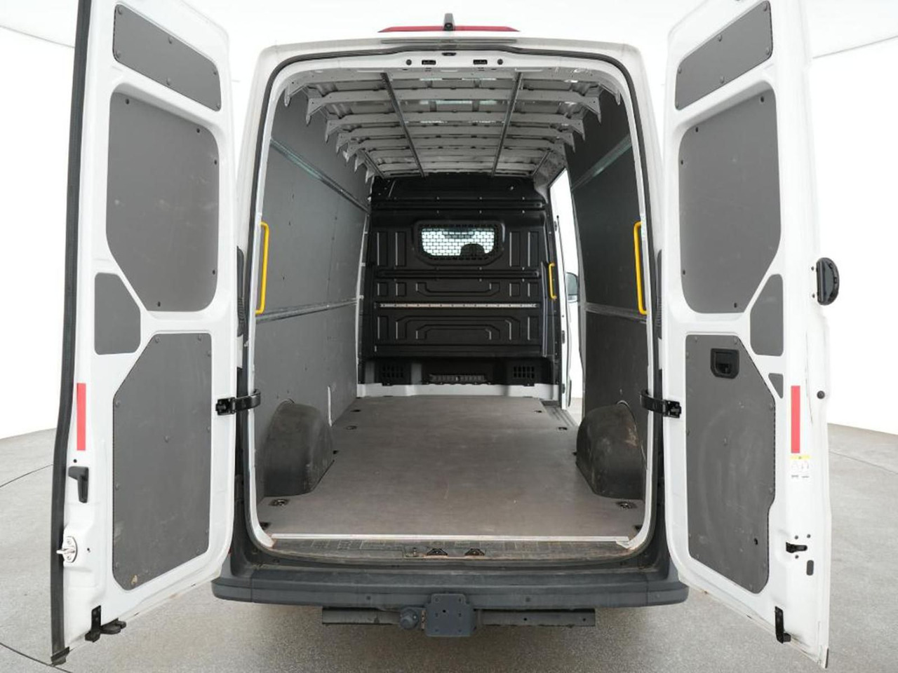 Volkswagen Crafter Kasten 35 L4H3 KAMERA PDC DAB KLIMA MFL - Цельнометаллический фургон: фото 5 Volkswagen Crafter Kasten 35 L4H3 KAMERA PDC DAB KLIMA MFL - Цельнометаллический фургон: фото 5