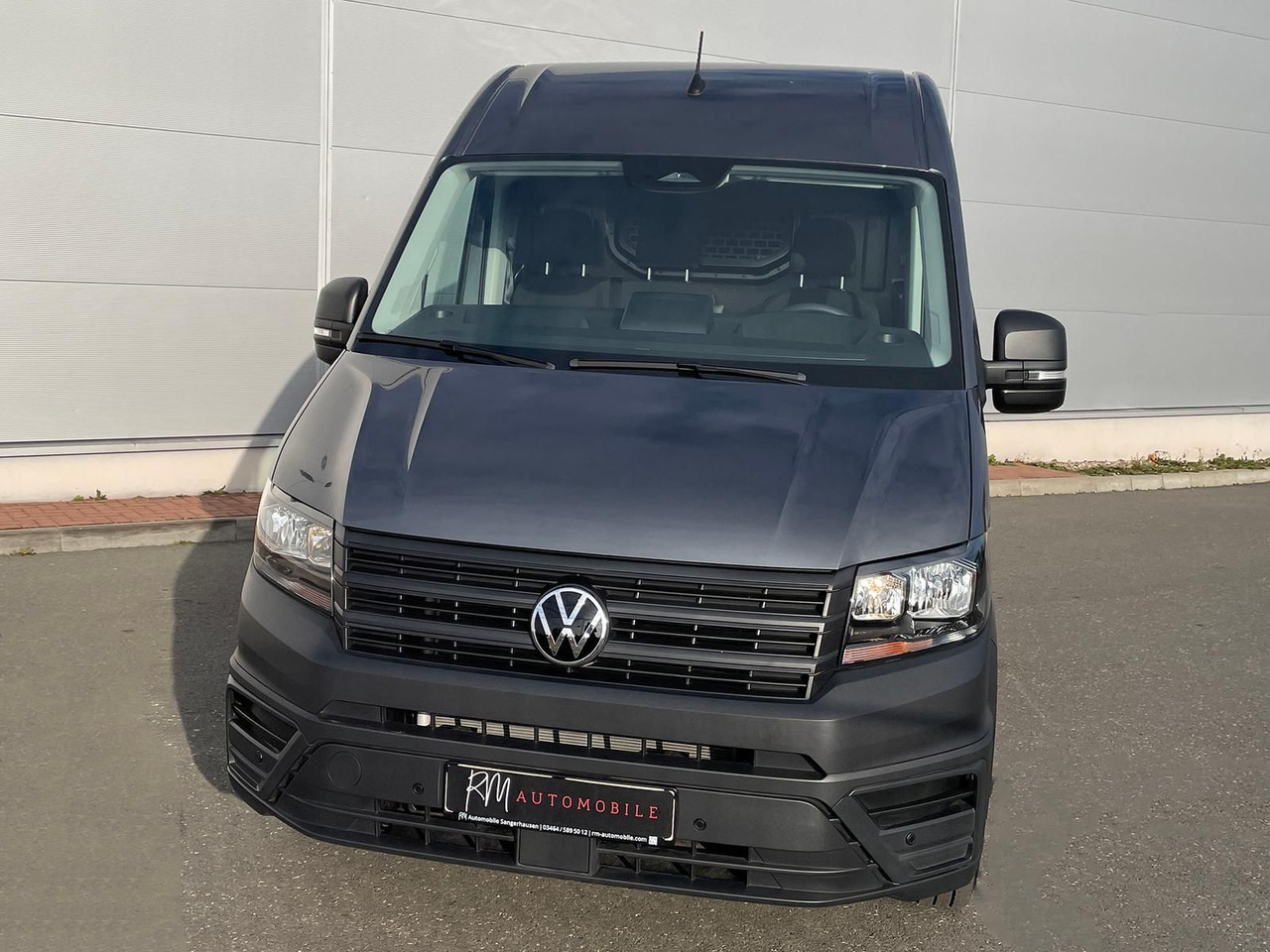Volkswagen Crafter Kasten 35 L4H3 PDC DAB KAMERA KLIMA MFL - Пассажирский фургон: фото 4 Volkswagen Crafter Kasten 35 L4H3 PDC DAB KAMERA KLIMA MFL - Пассажирский фургон: фото 4