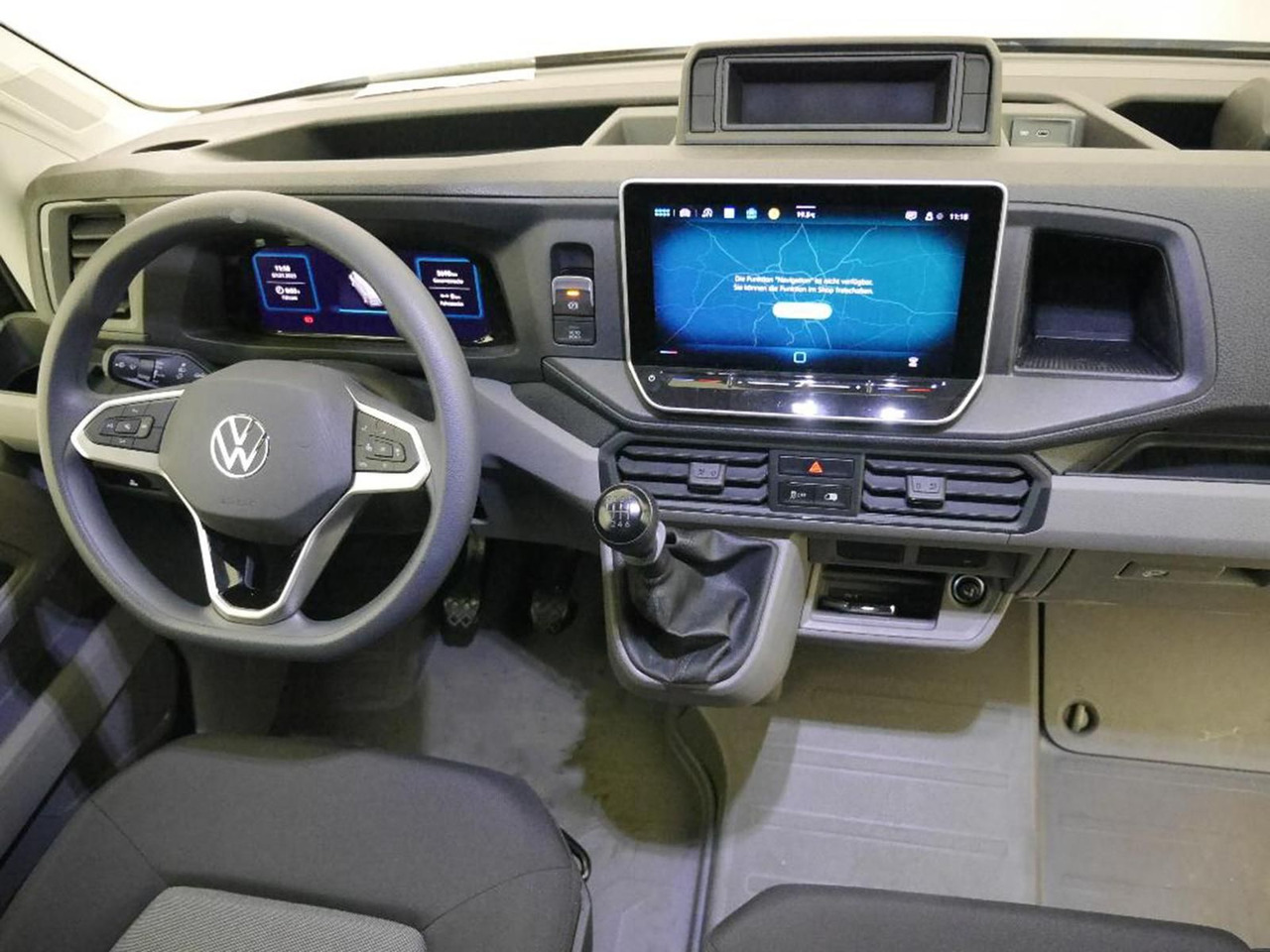 Volkswagen Crafter Kasten 35 L4H3 PDC DAB KAMERA KLIMA MFL - Пассажирский фургон: фото 4 Volkswagen Crafter Kasten 35 L4H3 PDC DAB KAMERA KLIMA MFL - Пассажирский фургон: фото 4