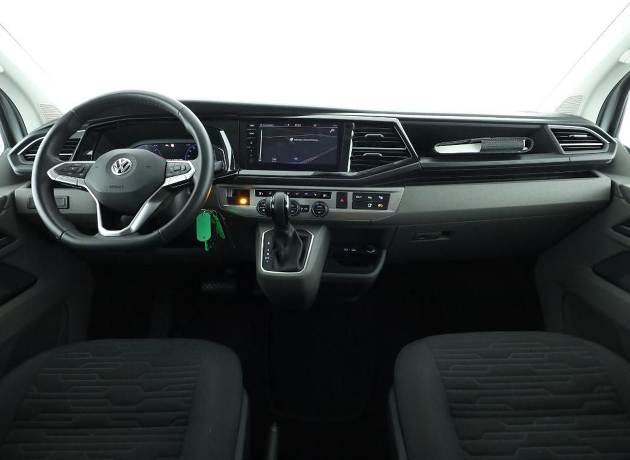 Volkswagen T6.1 Caravelle Comfortl LR 4M NAV el. Trittstufe - Микроавтобус, Пассажирский фургон: фото 5 Volkswagen T6.1 Caravelle Comfortl LR 4M NAV el. Trittstufe - Микроавтобус, Пассажирский фургон: фото 5