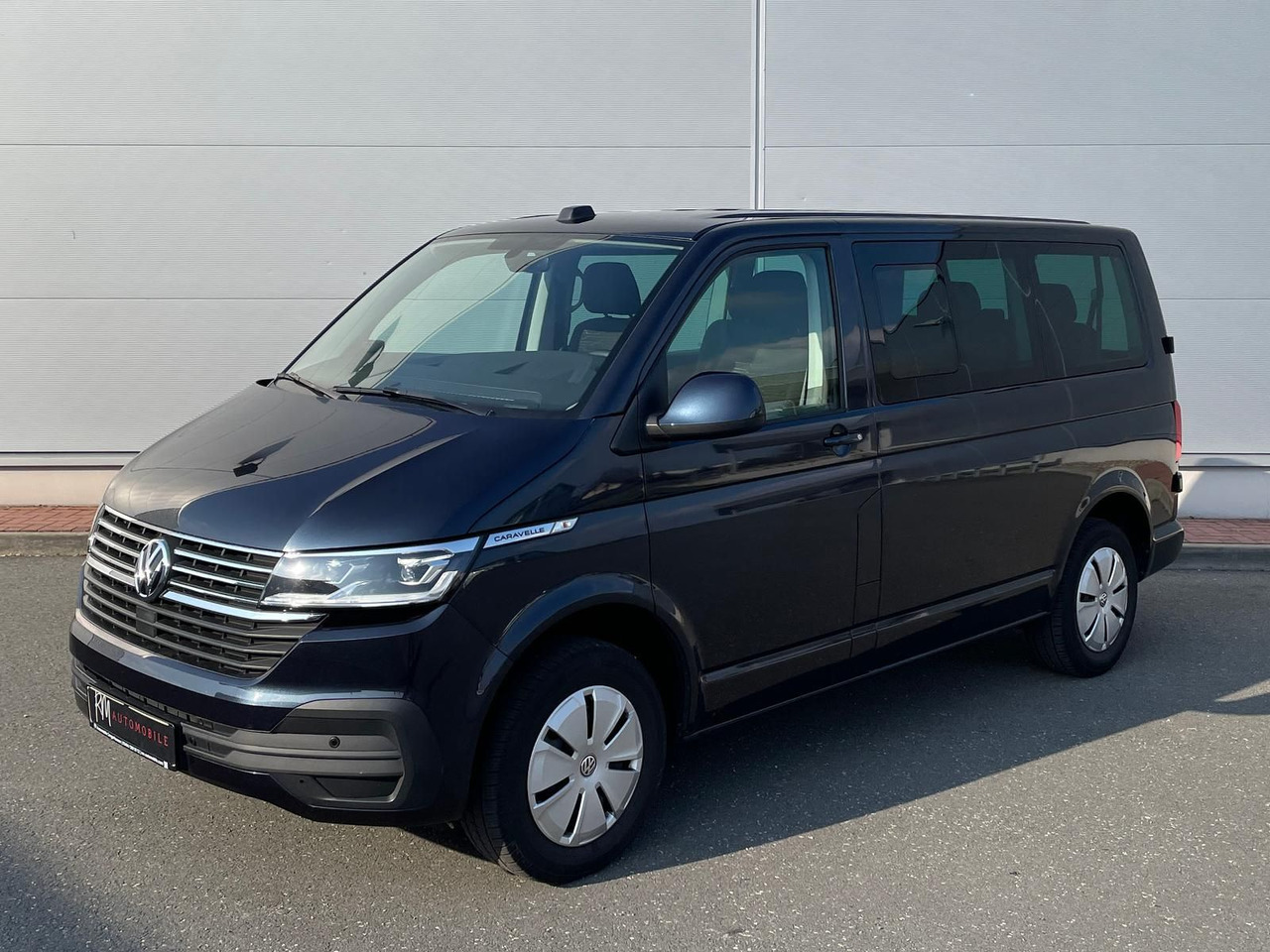 Volkswagen T6.1 Caravelle Comfortline NAV LED TEMP DAB PDC - Пассажирский фургон: фото 1 Volkswagen T6.1 Caravelle Comfortline NAV LED TEMP DAB PDC - Пассажирский фургон: фото 1