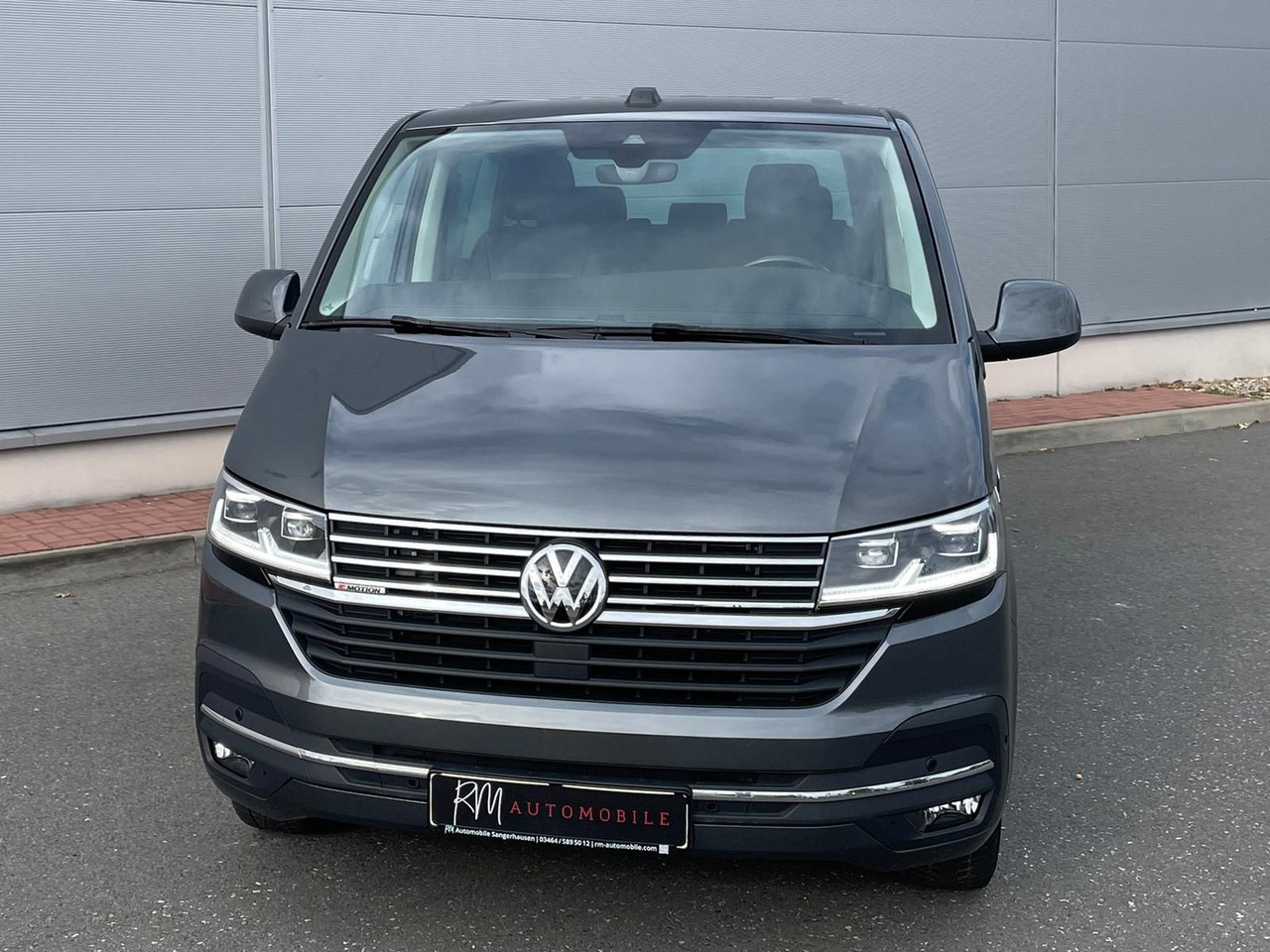 Volkswagen T6.1 Multivan Comfortline 4M ACC KAMERA SITZHZ - Пассажирский фургон: фото 4 Volkswagen T6.1 Multivan Comfortline 4M ACC KAMERA SITZHZ - Пассажирский фургон: фото 4