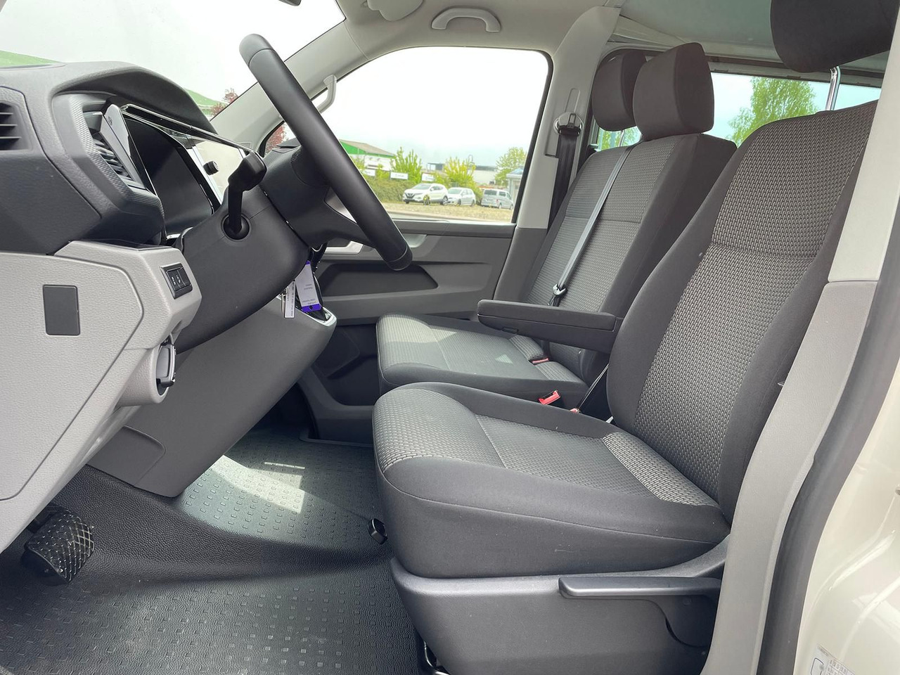 Цельнометаллический фургон Volkswagen T6.1 Transporter 2.0 TDI lang 4MOTION SITZHZ NAV: фото 26