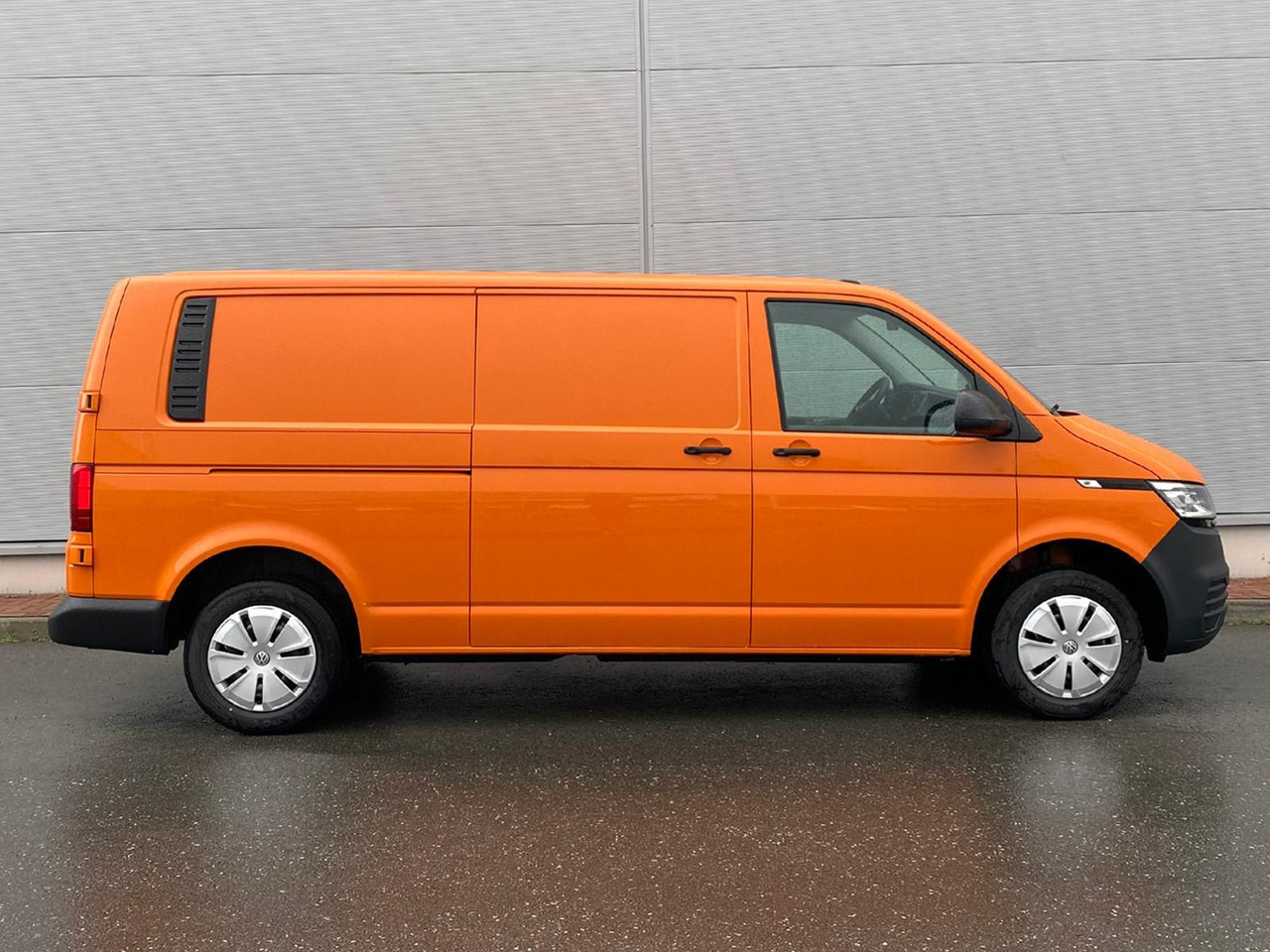 Volkswagen T6.1 Transporter Kasten lang LED PDC KLIMA SITZH - Цельнометаллический фургон: фото 5 Volkswagen T6.1 Transporter Kasten lang LED PDC KLIMA SITZH - Цельнометаллический фургон: фото 5